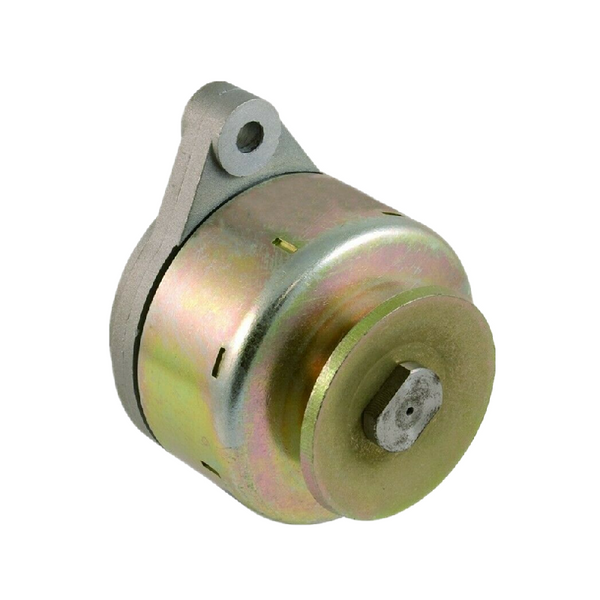 Alternador de repuesto Kubota 15531-64013 15531-64016 15531-64017 para tractor Kubota B1550 B20 B5200 B6200 B7410 B8200 B9200